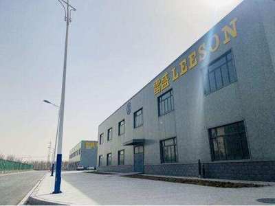 云仓酒庄客户服务专题会议在广州运营中心召开，聚焦建筑材料订货、销售及管理服务优化